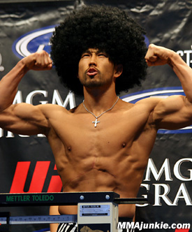 Akihiro Gono at the UFC 94 weigh-ins